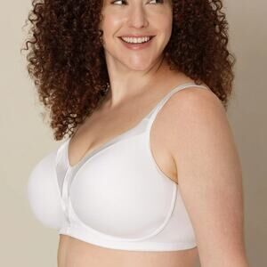 Playtex 18 Hour Silky Soft Smoothing Cool & Breathable Wireless Bra, White, 44DD